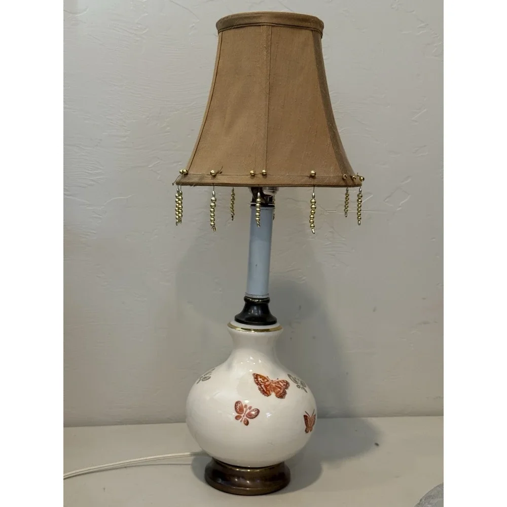 Vintage Butterflies porcelain Accent Lamp 3 Way Light Intensity Shade Estate